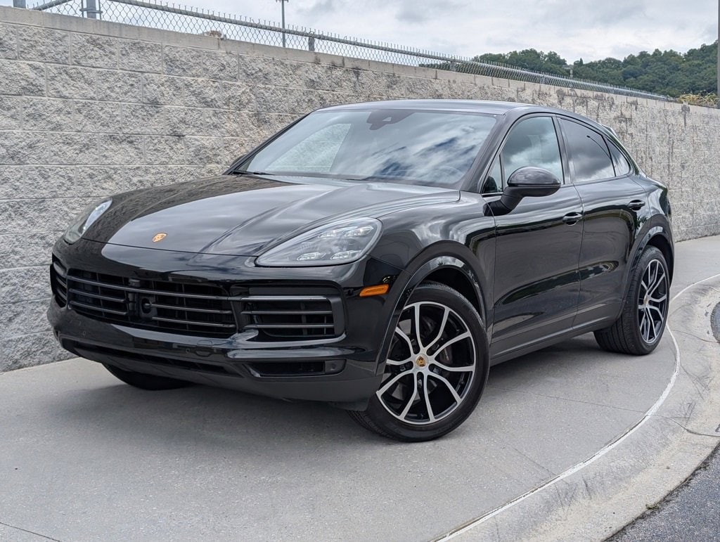 2023 Porsche Cayenne Coupe SUV 