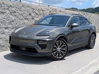 2025 Porsche Macan Electric SUV