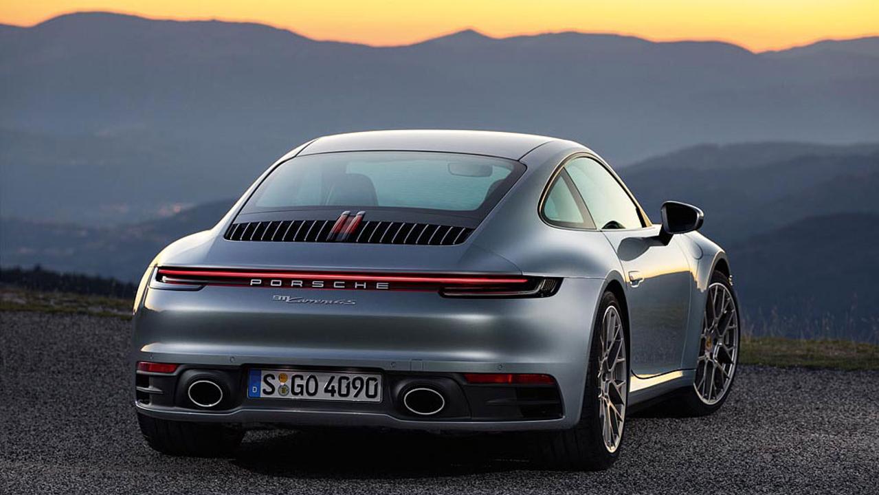 600 × 337