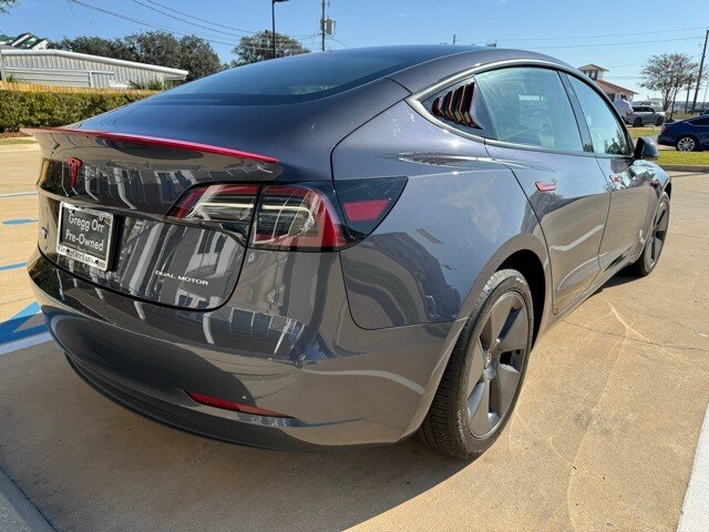 2023 Tesla Model 3 Long Range photo 4