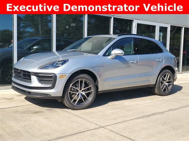2026 Porsche Macan SUV 
