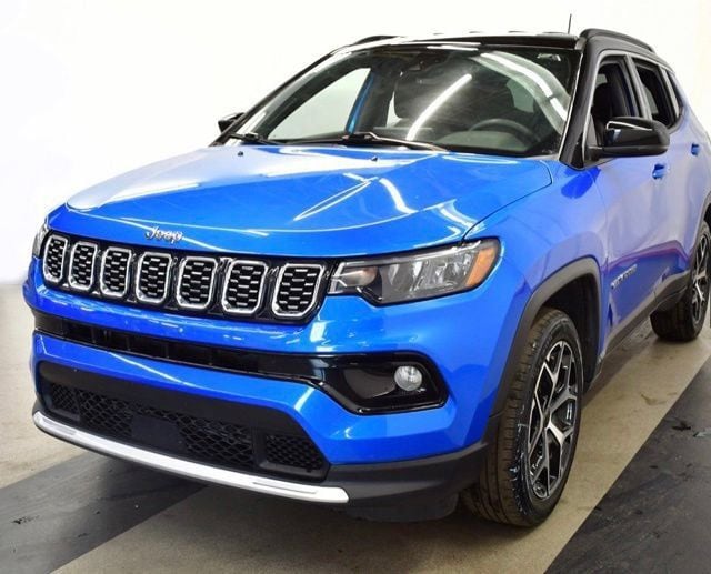 2025 Jeep Compass Limited 4X4's photo