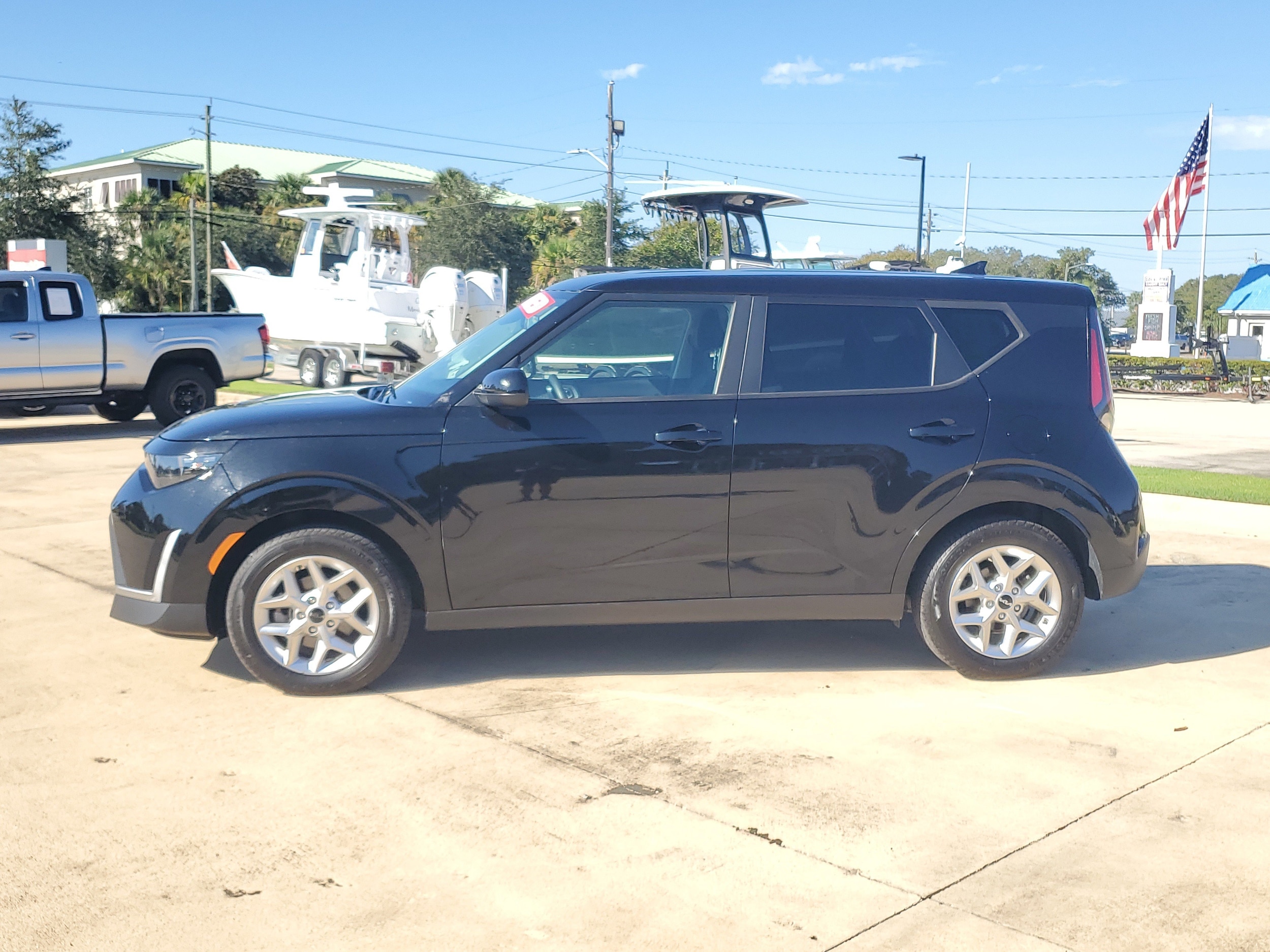 Used 2024 Kia Soul LX with VIN KNDJ23AUXR7913001 for sale in Destin, FL