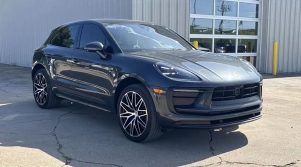 Used 2024 Porsche Macan T SUV