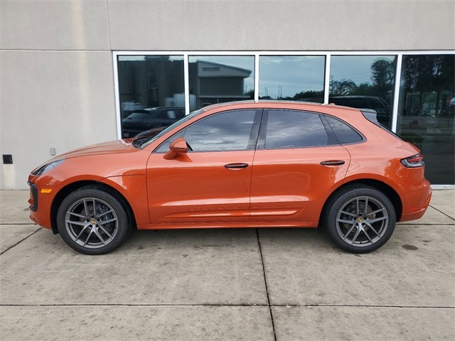 Used 2022 Porsche Macan Base with VIN WP1AA2A50NLB03172 for sale in Destin, FL