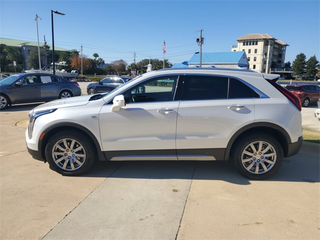 Used 2023 CADILLAC XT4 Premium Luxury SUV