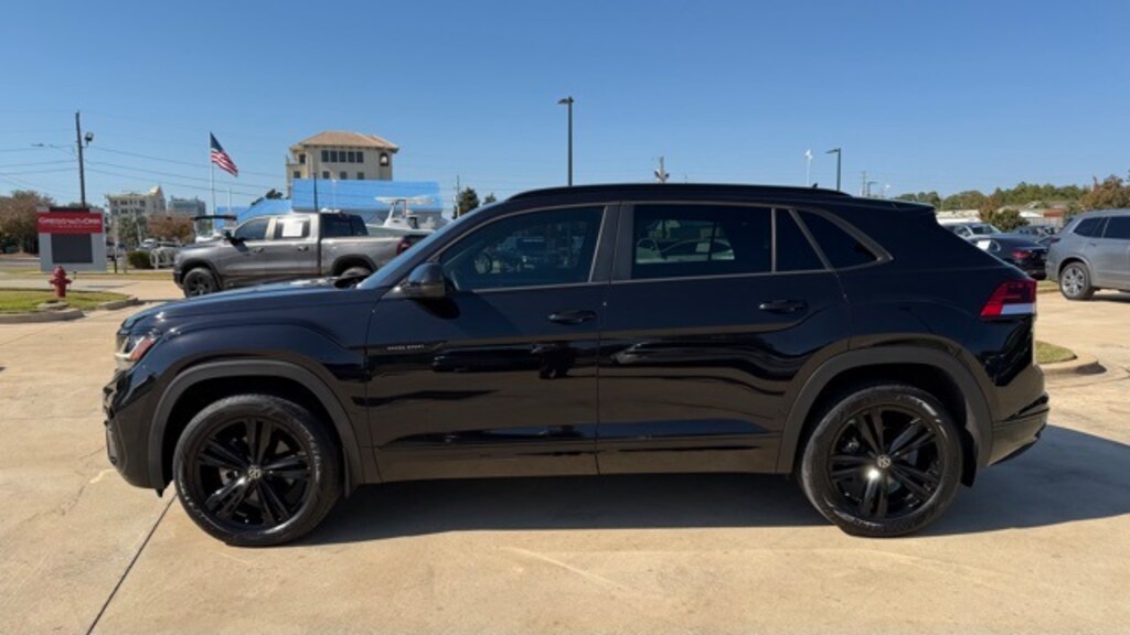 Used 2023 Volkswagen Atlas Cross Sport 3.6L V6 SEL SUV