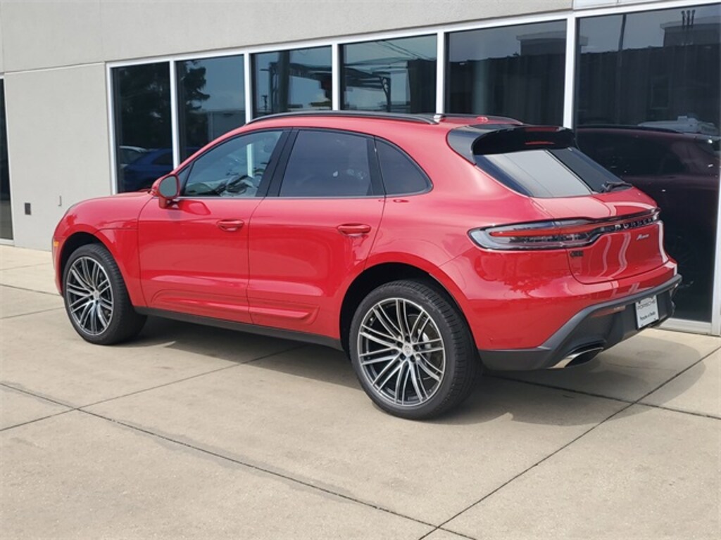 New 2025 Porsche Macan SUV