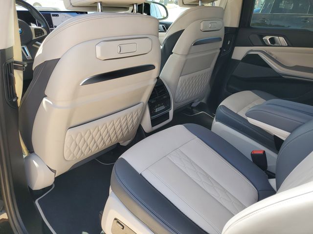 2024 BMW X7 M60i - Photo 29