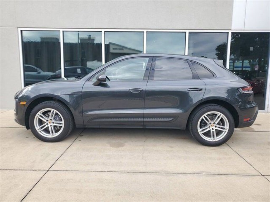Used 2024 Porsche Macan SUV