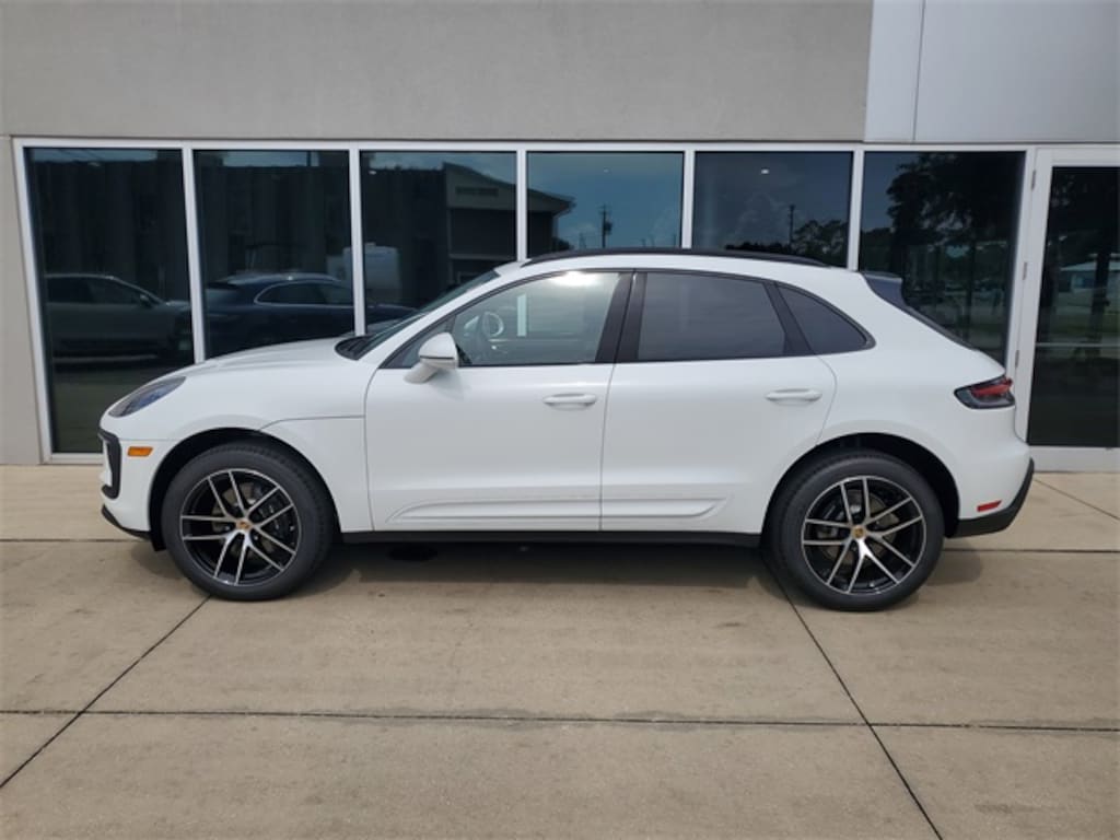 New 2025 Porsche Macan SUV