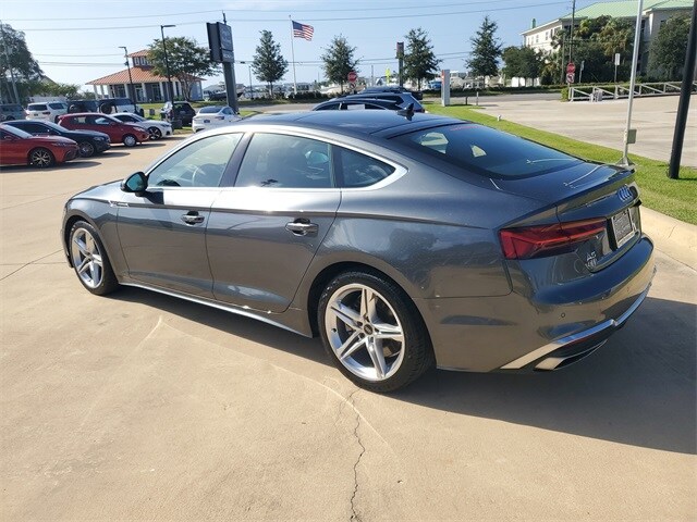 2022 Audi A5 45 S line Premium photo 3