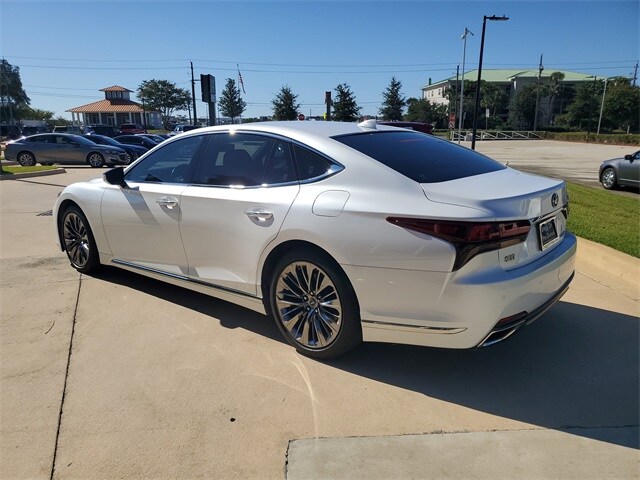 2021 Lexus LS 500 photo 3
