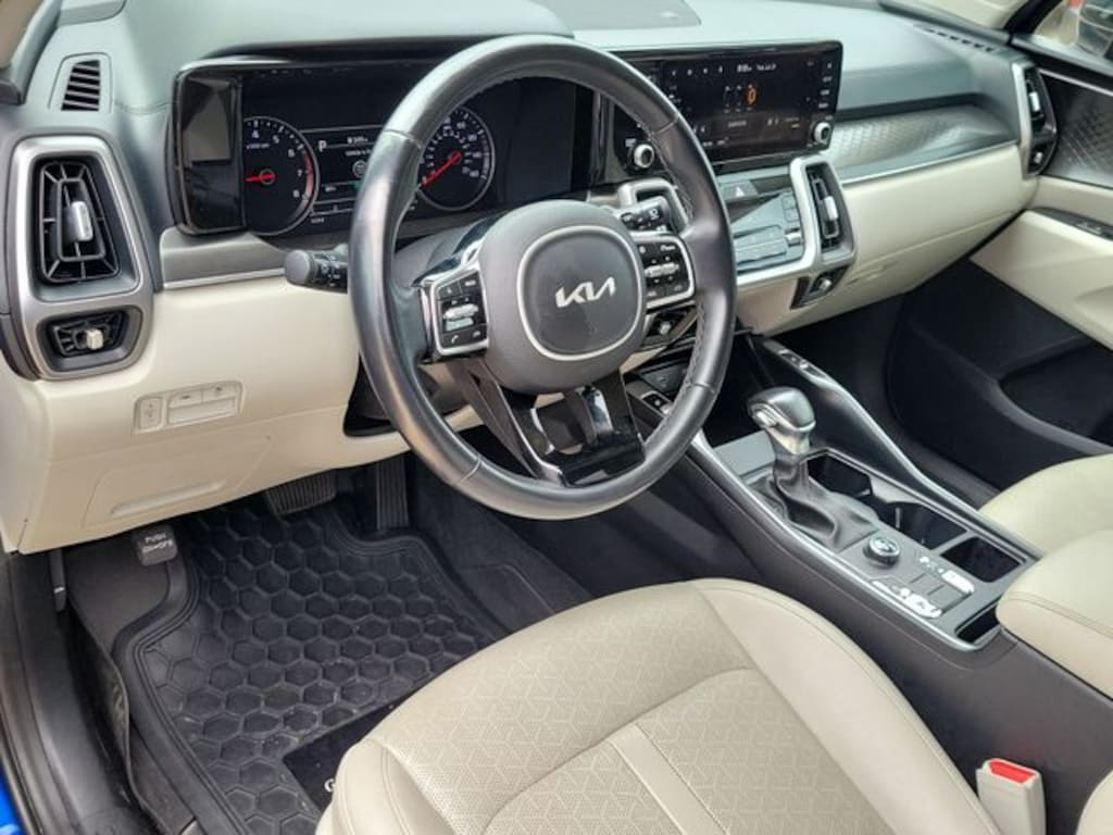 Used 2022 Kia Sorento S SUV
