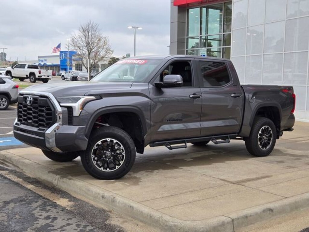 Used 2025 Toyota Tundra SR5 Truck CrewMax