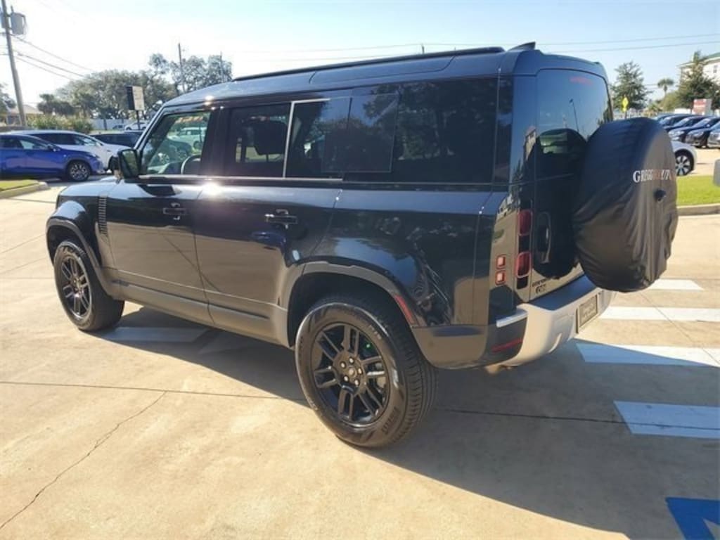 Used 2025 Land Rover Defender 110 S SUV