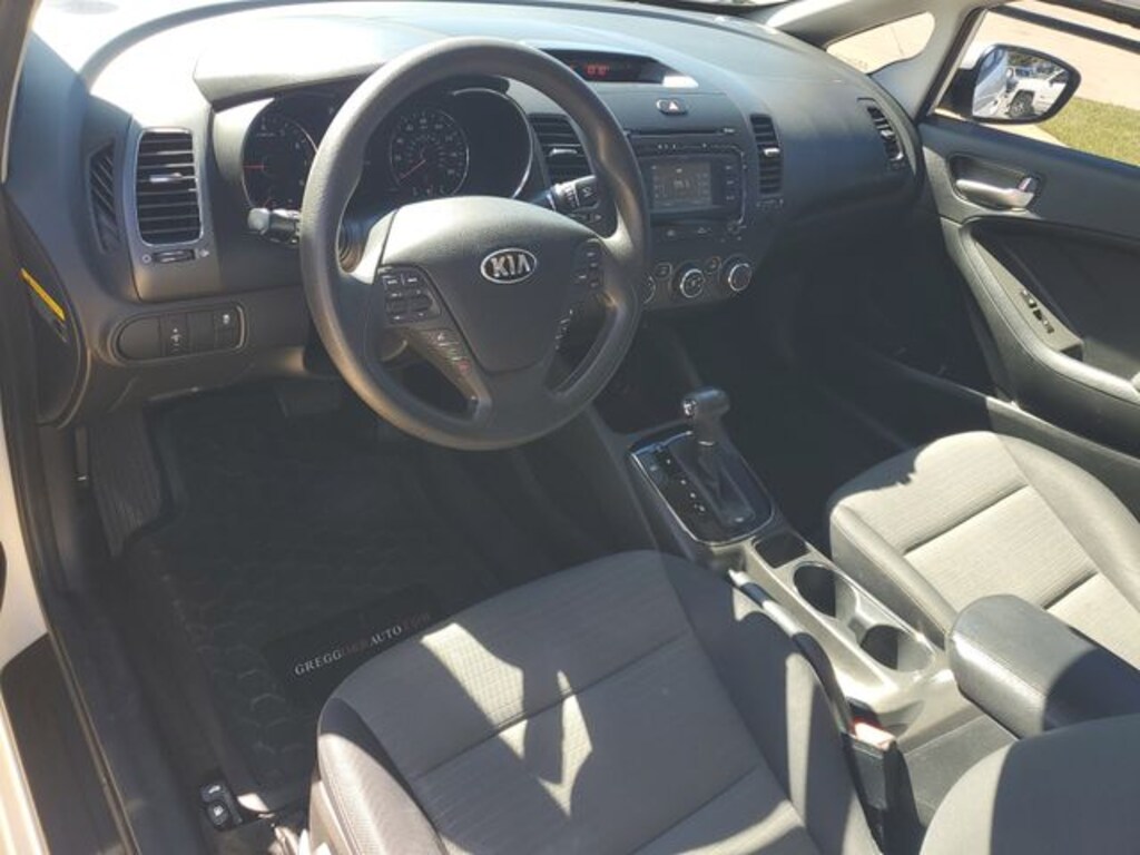 Used 2017 Kia Forte LX Sedan