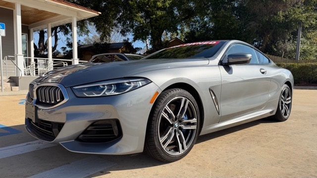 2025 BMW 8 Series 840i's photo