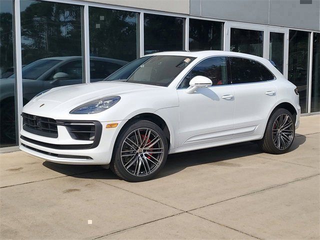 2026 Porsche Macan SUV 