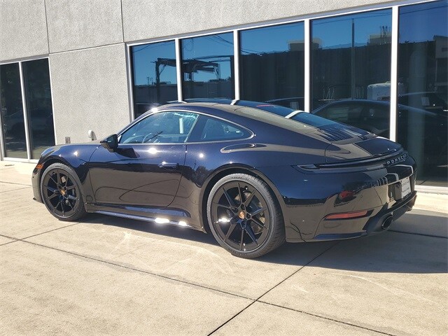 2026 Porsche 911 T photo 3