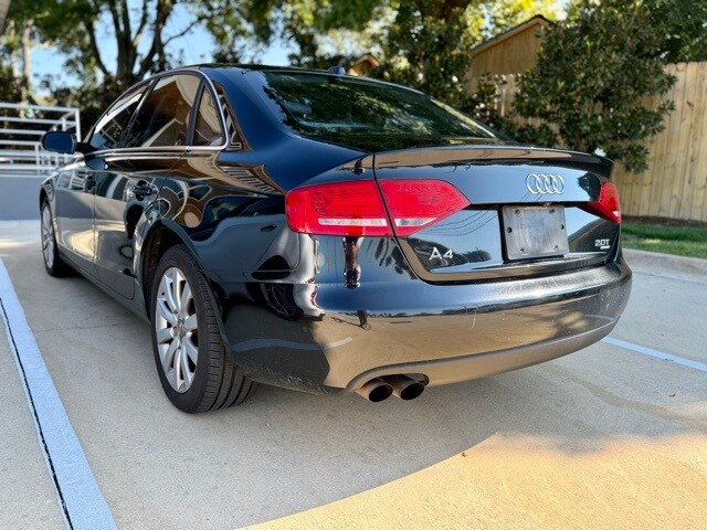 2010 Audi A4 Quattro Premium Plus photo 3
