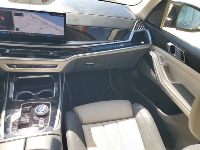 2024 BMW X7 M60i - Photo 34