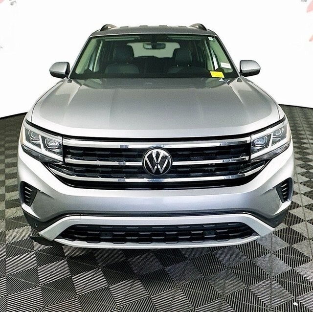 2023 Volkswagen Atlas V6 SE Technology photo 3