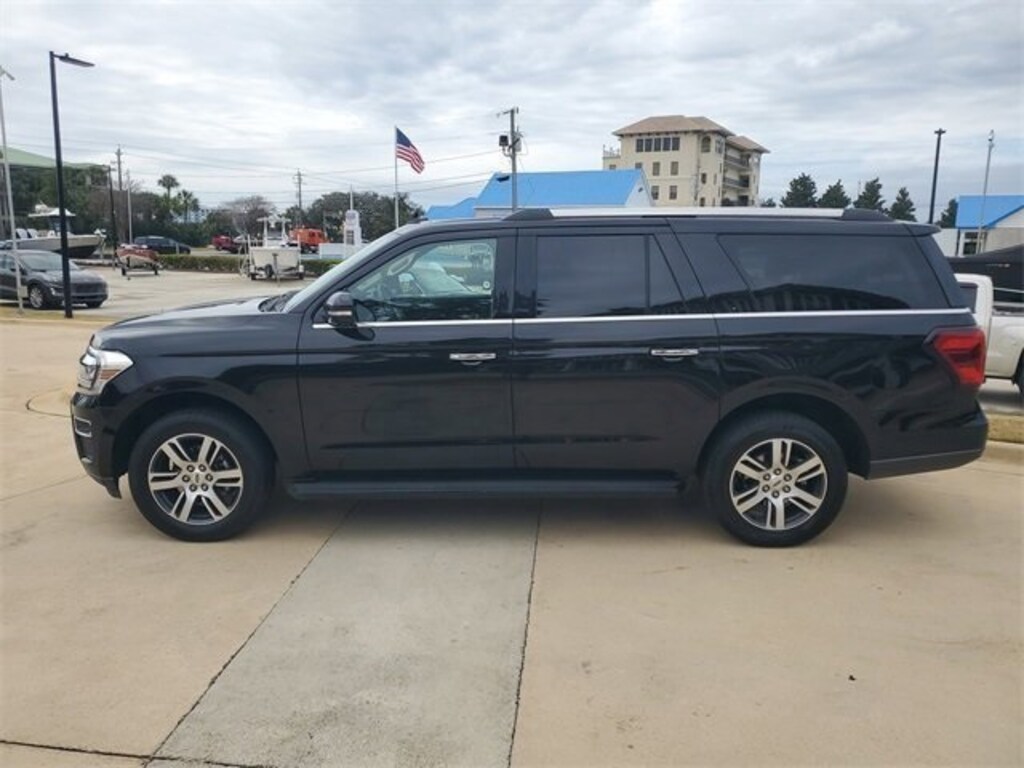 Used 2024 Ford Expedition Max Limited SUV
