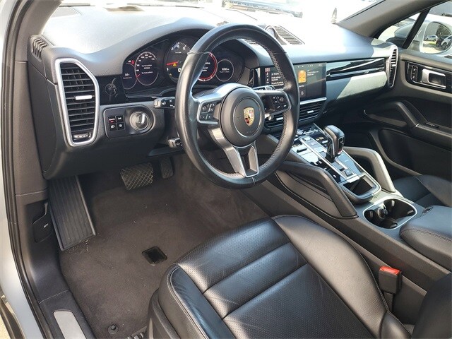 2021 Porsche Cayenne photo 4