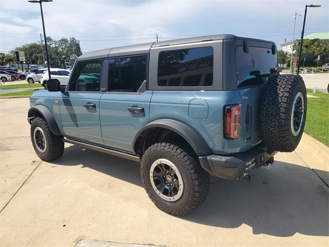 2022 Ford Bronco Badlands photo 3