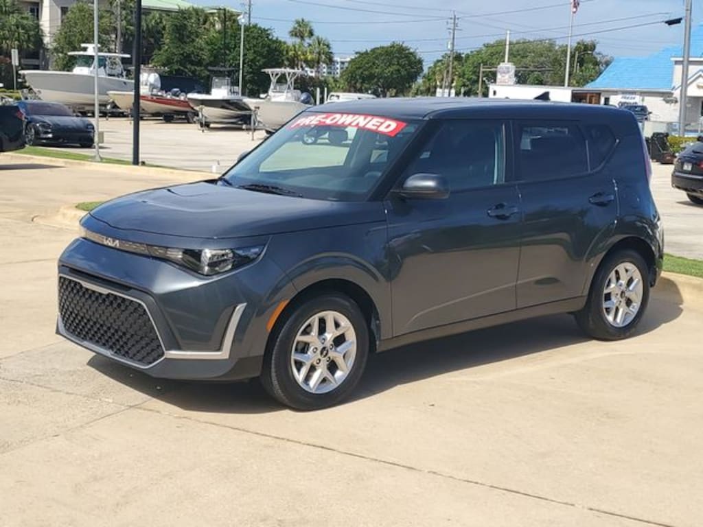 Used 2025 Kia Soul Hatchback