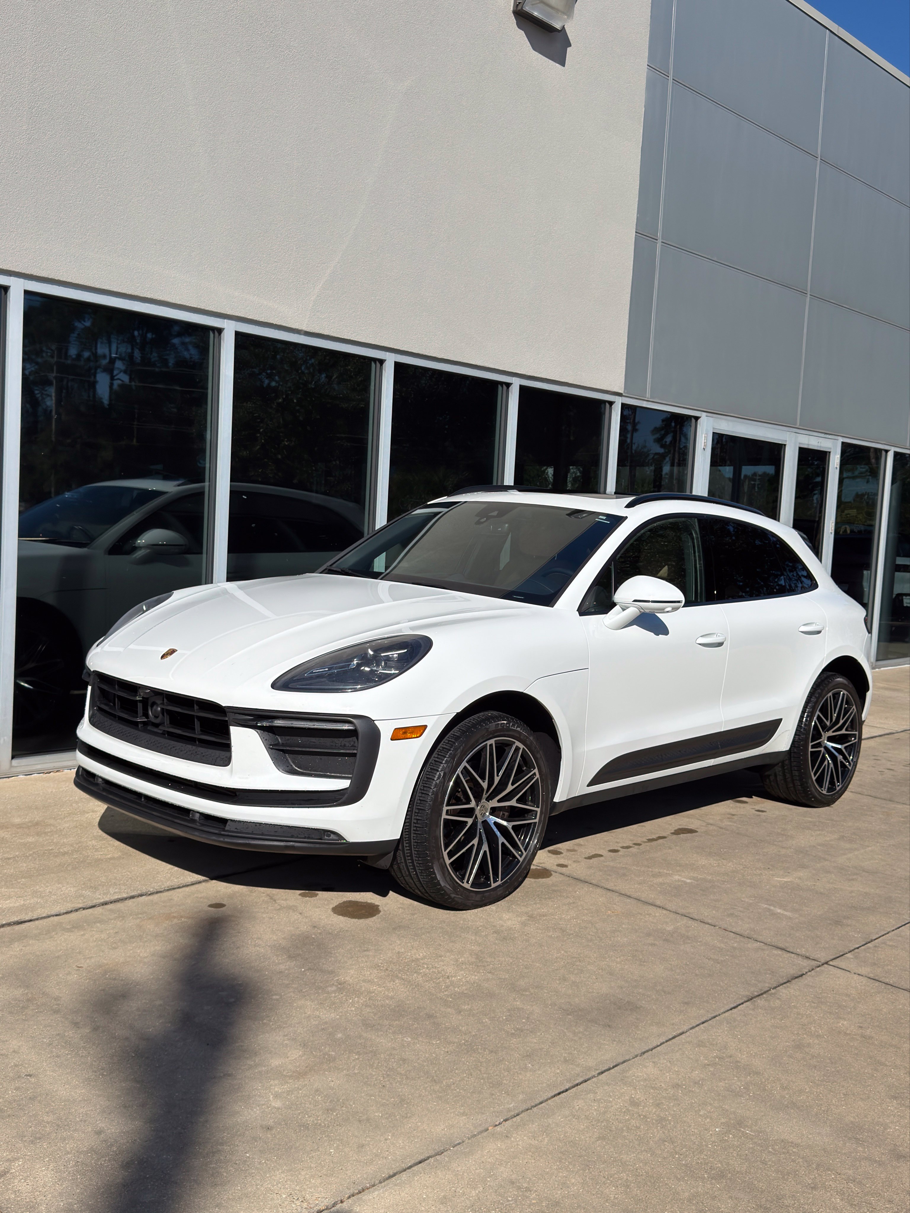 Used 2023 Porsche Macan SUV