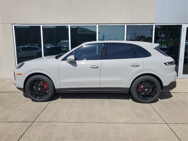 Used 2024 Porsche Cayenne S with VIN WP1AL2AY0RDA32639 for sale in Destin, FL