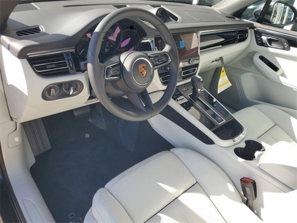 New 2026 Porsche Macan SUV