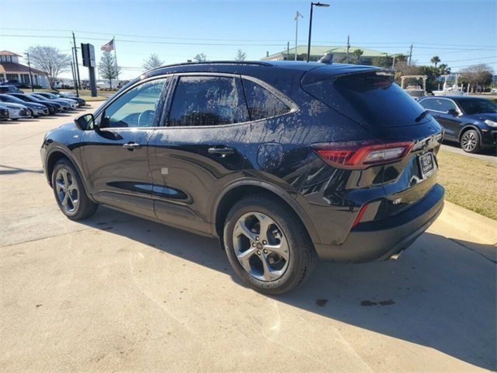 Used 2025 Ford Escape ST-Line Select SUV