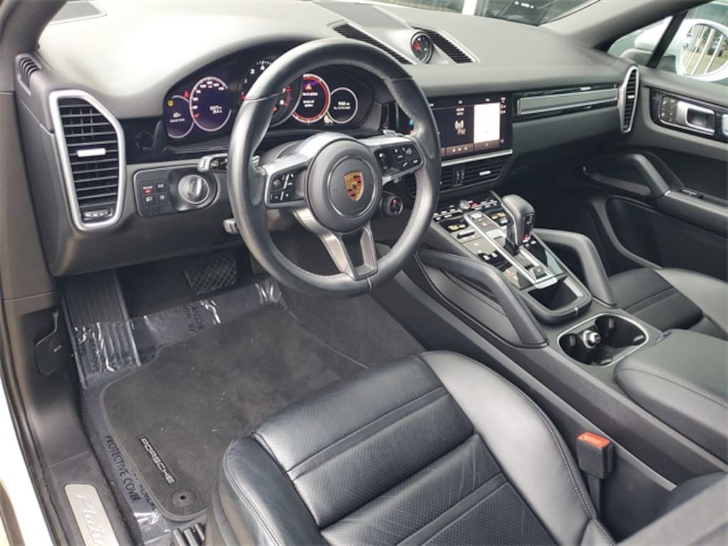 Used 2023 Porsche Cayenne Coupe  SUV