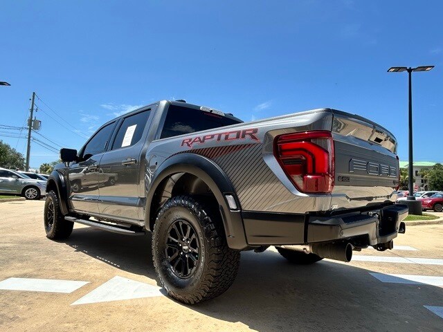 2024 Ford F-150 Raptor photo 3