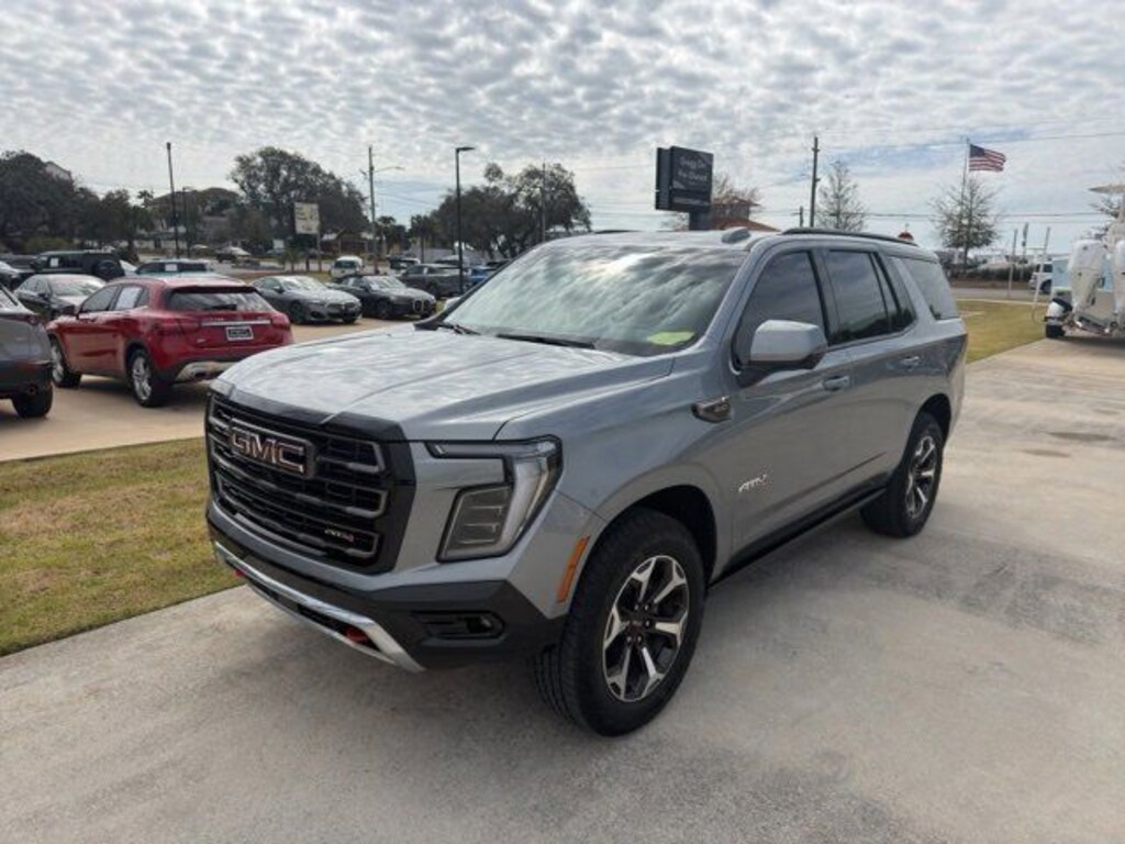 Used 2025 GMC Yukon AT4 Ultimate SUV