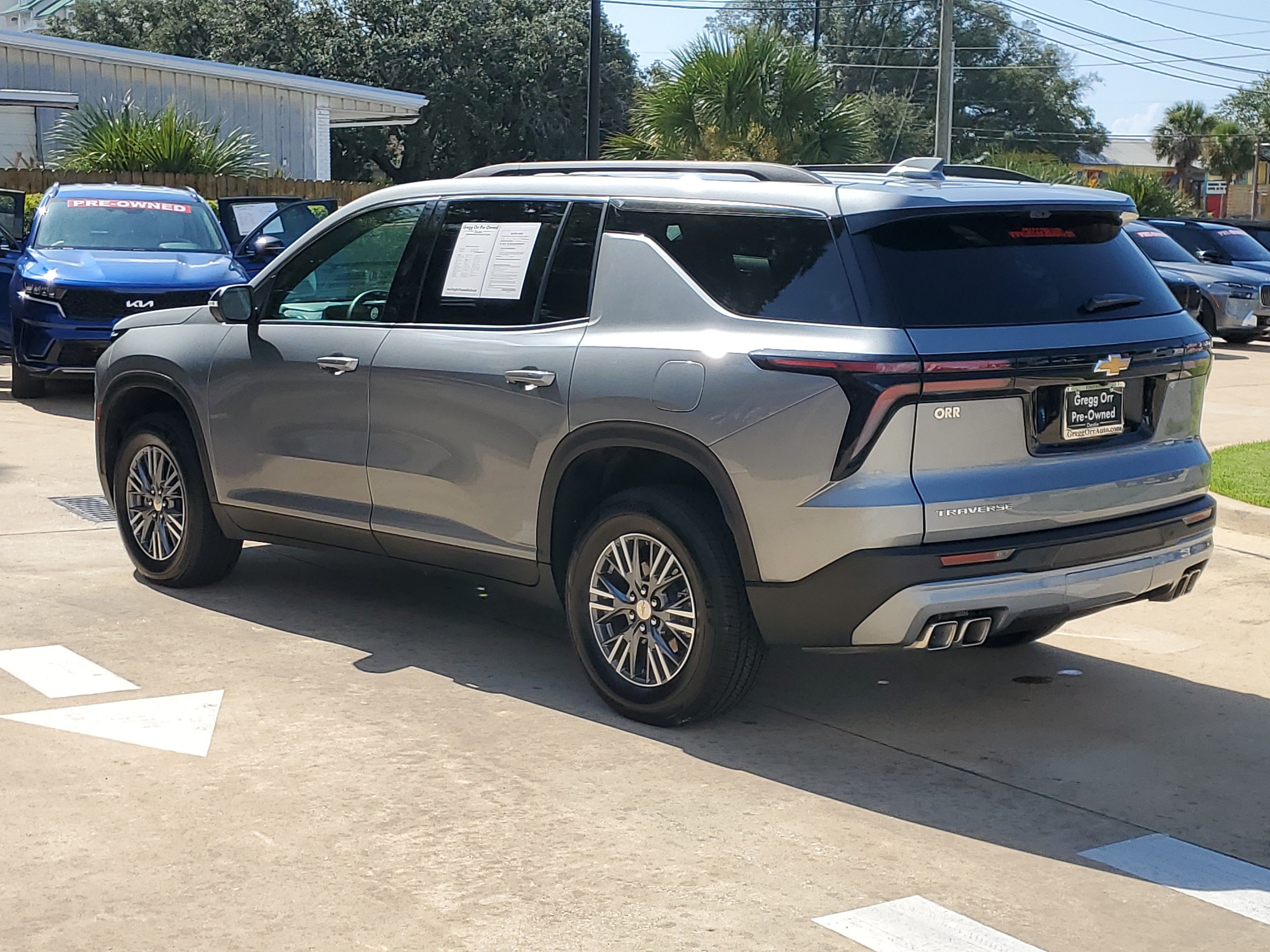 Used 2026 Chevrolet Traverse LT SUV