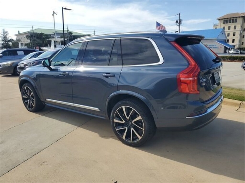Used 2023 Volvo XC90 B5 AWD Plus SUV