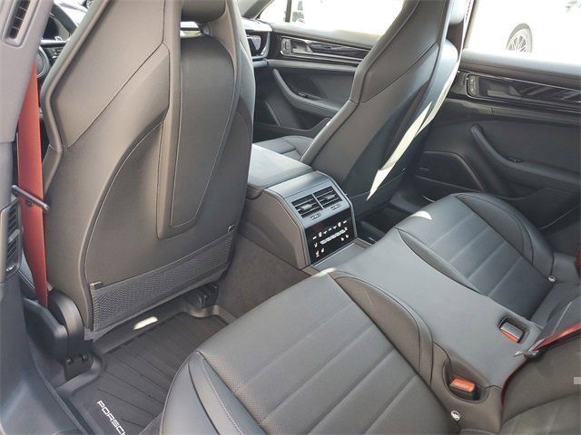 2026 Porsche Panamera Base - Photo 34
