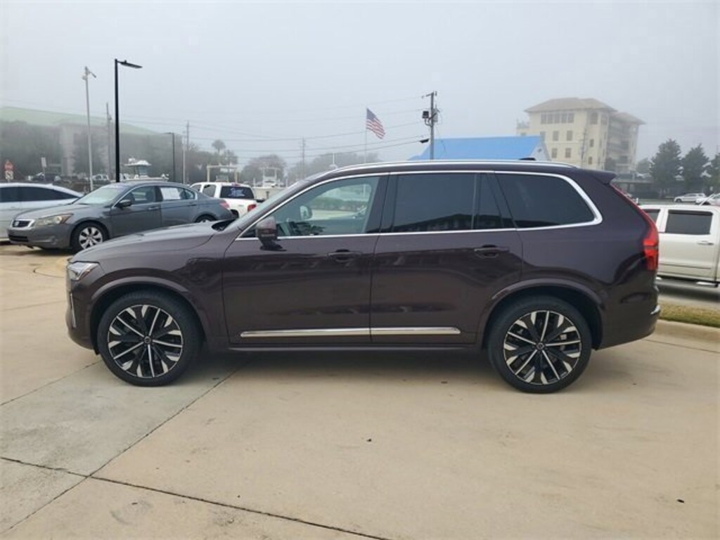 Used 2025 Volvo XC90 plug-in hybrid T8 (2025.5) Ultra 6-Seater SUV