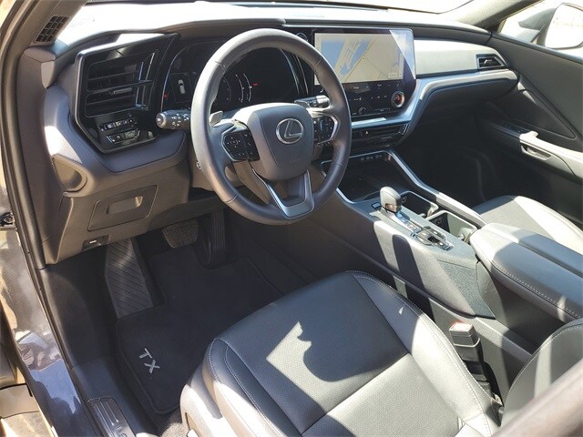 2024 Lexus TX 350 photo 3