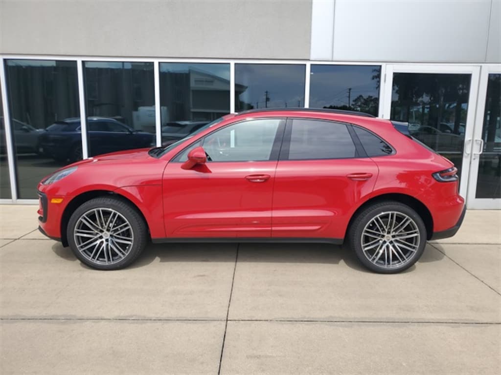 New 2025 Porsche Macan SUV