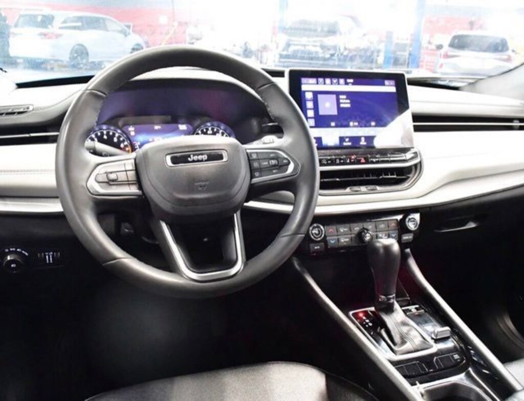 Used 2025 Jeep Compass Limited SUV