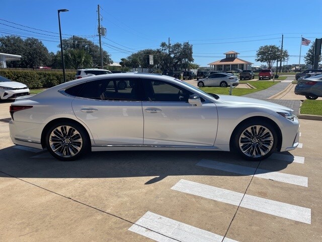 2021 Lexus LS 500 photo 4