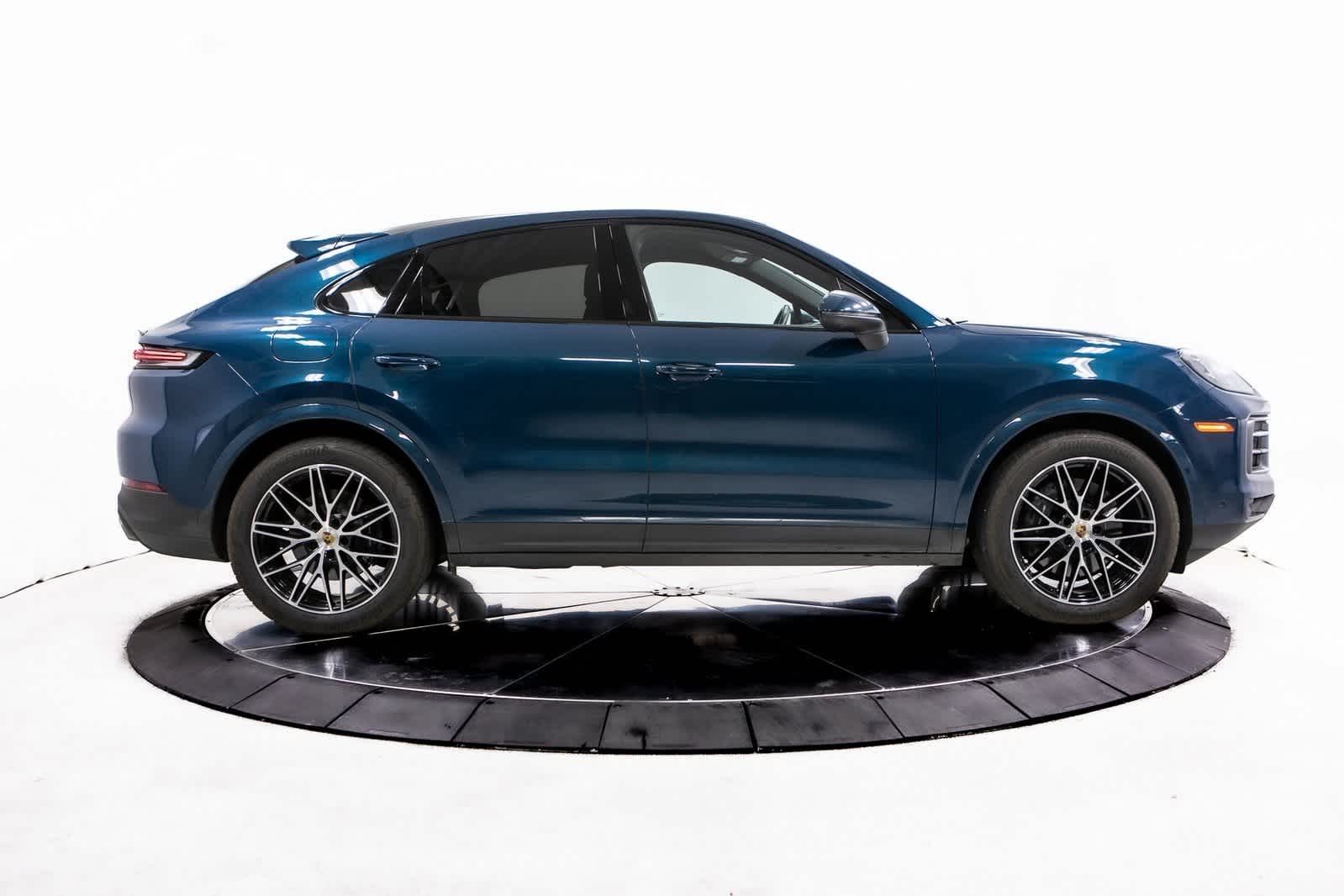 Thumbnail: 2024 Porsche Cayenne - 8