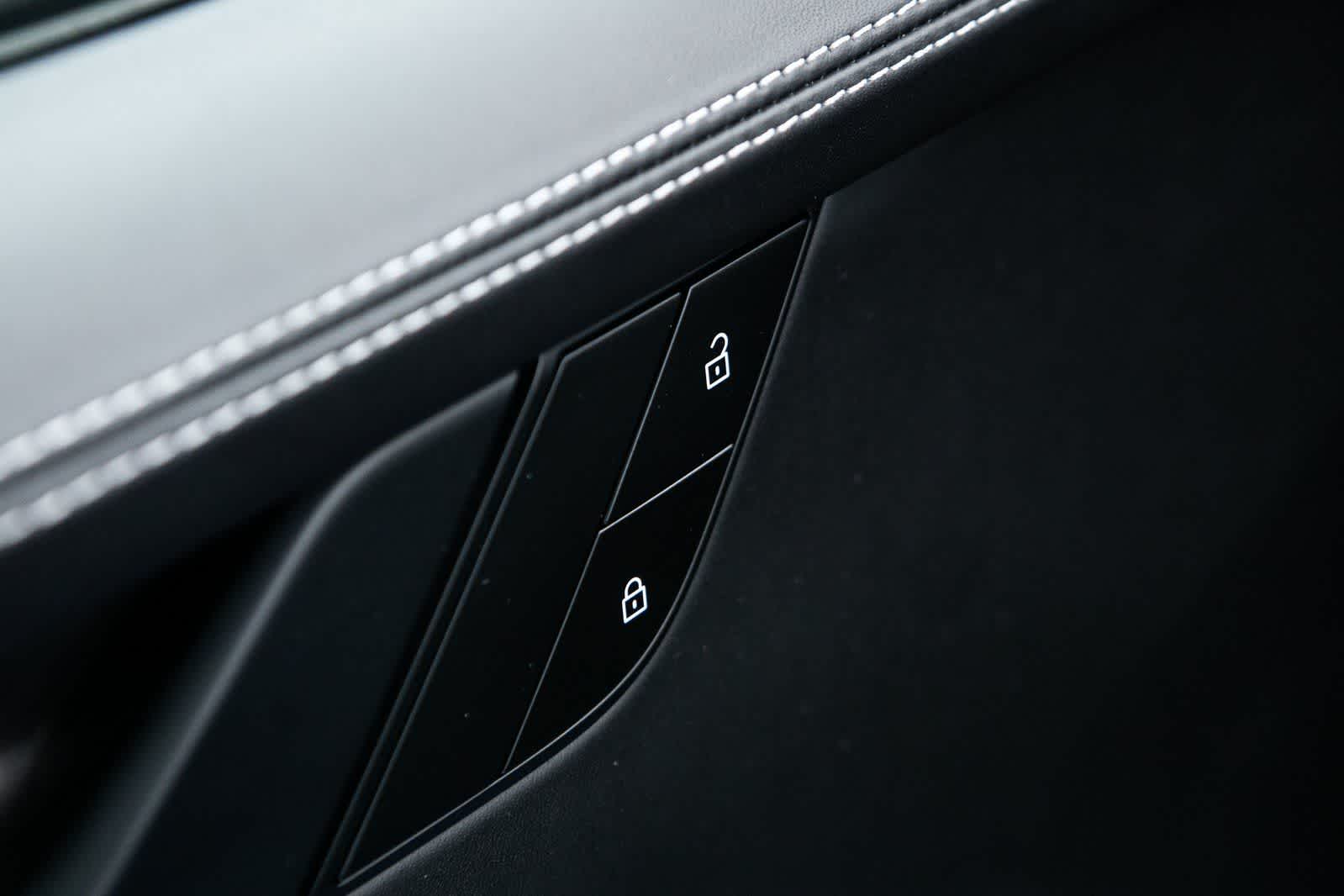 Thumbnail: 2022 Porsche 911 - 17