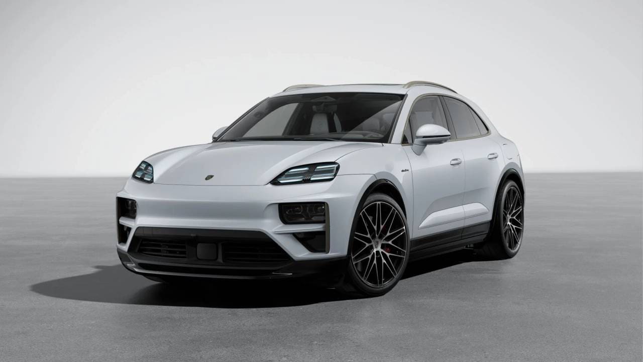 Thumbnail: 2026 Porsche Macan - 1