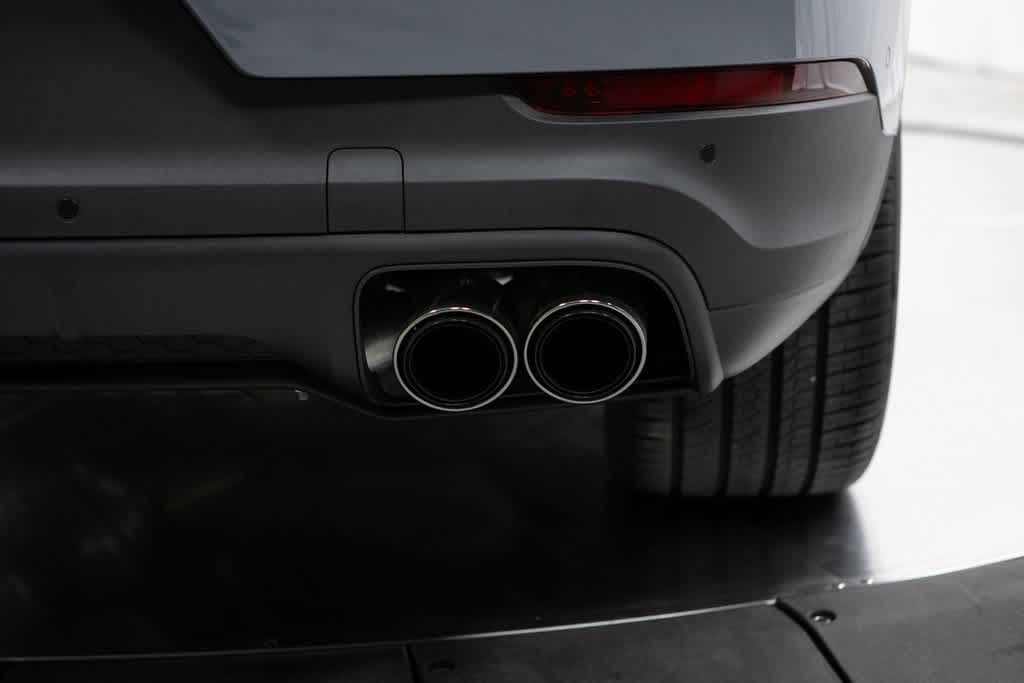 Thumbnail: 2025 Porsche Cayenne - 37